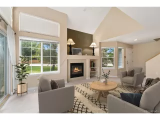 Photo #4: 4066048 Listing