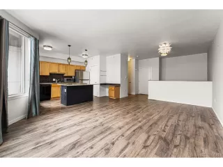 Photo #5: 4077569 Listing 