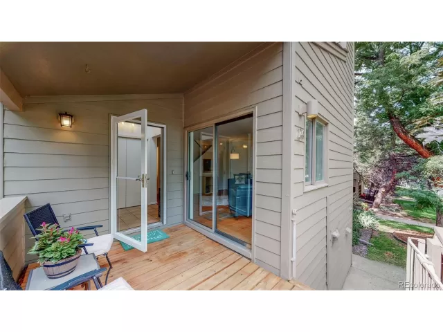 MLS: 4081877 Condo For Sale