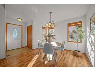 Photo #2: 4082308 Listing