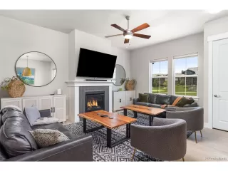 Photo #1: 4096426 Listing 