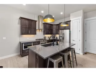 Photo #5: 4096426 Listing 