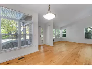 Photo #1: 4097632 Listing