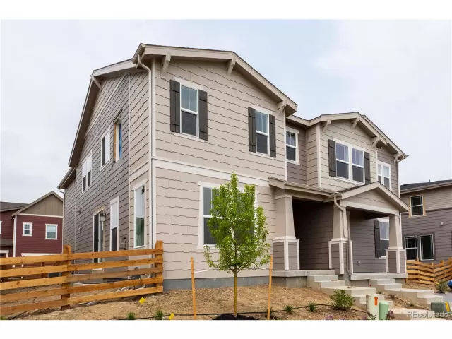 MLS: 4115618 Condo For Sale