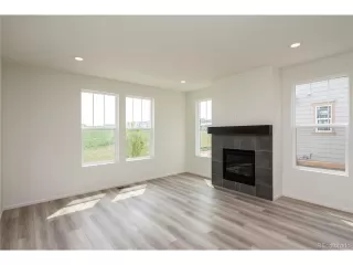 Photo #4: 4115618 Listing 