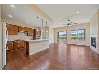 Photo #5: 4119135 Listing 