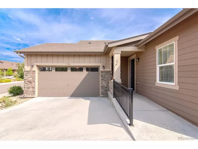 MLS: 4122013 Condo For Sale