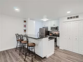 Photo #2: 4131182 Listing