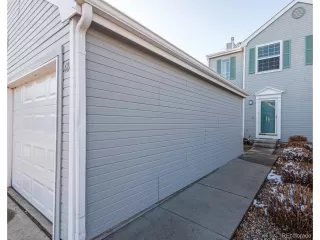 Photo #2: 4152978 Listing