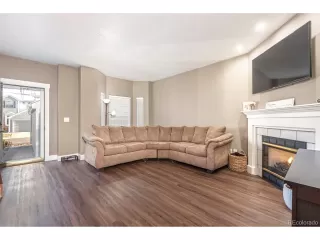 Photo #6: 4152978 Listing