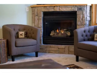 Photo #2: 4164751 Listing 