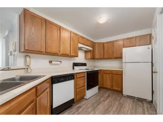 Photo #6: 4168547 Listing