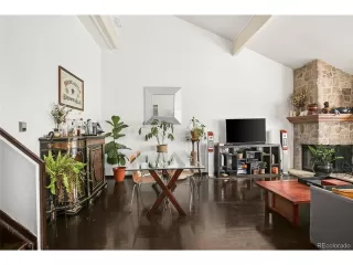 Photo #6: 4188171 Listing