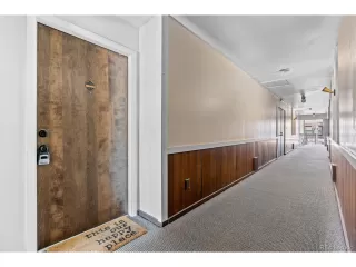 Photo #5: 4188706 Listing