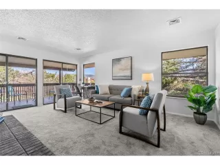 Photo #6: 4188706 Listing