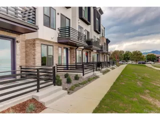 Photo #1: 4197238 Listing