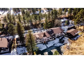 Photo #1: 4197676 Listing