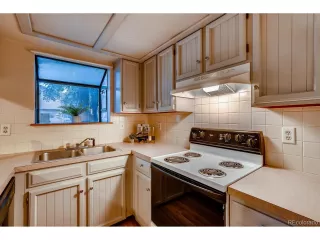 Photo #4: 4211188 Listing