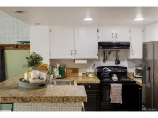 Photo #6: 4226442 Listing