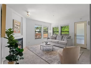 Photo #2: 4242647 Listing