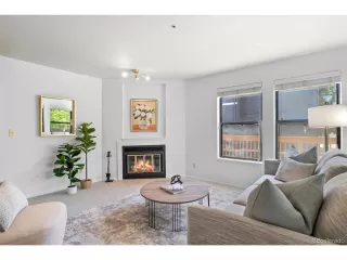 Photo #3: 4242647 Listing