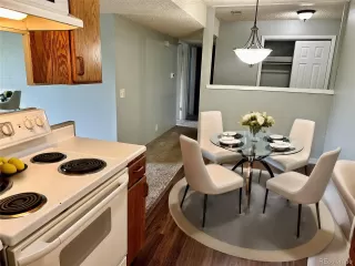 Photo #2: 4246913 Listing