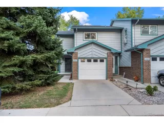 Photo #1: 4256874 Listing