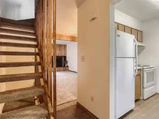 Photo #2: 4259004 Listing