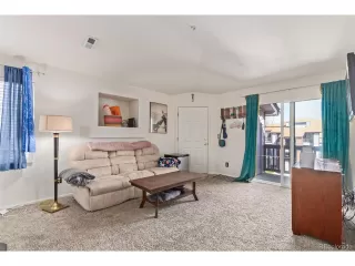 Photo #2: 4269503 Listing