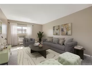 Photo #2: 4269597 Listing