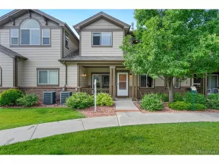 Photo #2: 4271117 Listing