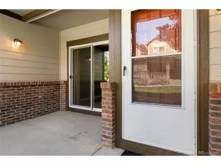 Photo #4: 4271117 Listing