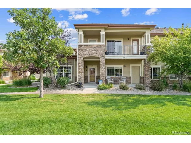 MLS: 4271583 Condo For Sale