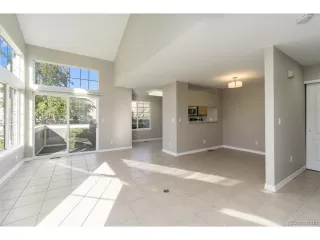 Photo #3: 4271663 Listing