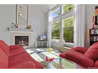 Photo #6: 4272491 Listing