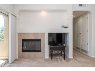 Photo #4: 4284047 Listing 