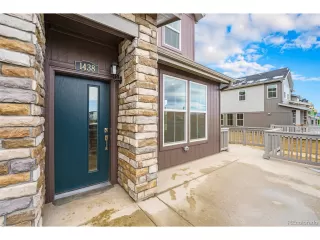 Photo #3: 4284939 Listing