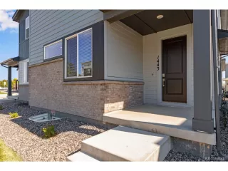 Photo #2: 4300214 Listing 