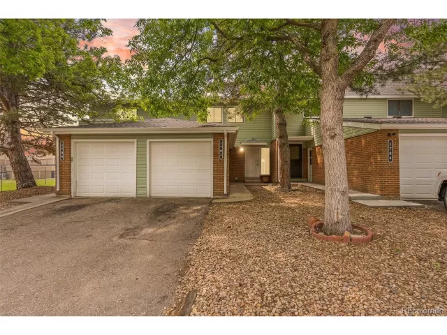 MLS: 4308988 Condo For Sale