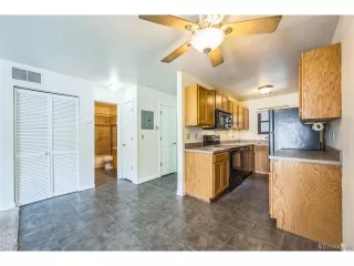 Photo #2: 4315975 Listing 