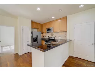 Photo #4: 4318270 Listing 