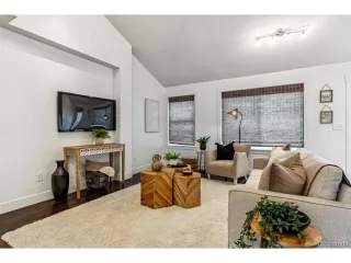 Photo #6: 4322013 Listing 