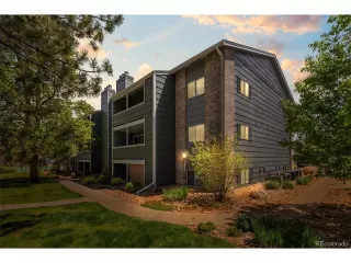 Photo #1: 4329246 Listing