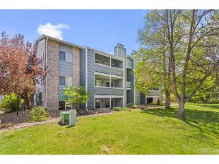 Photo #3: 4329246 Listing