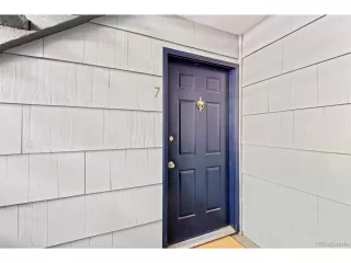 Photo #4: 4329246 Listing