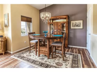 Photo #6: 4340117 Listing