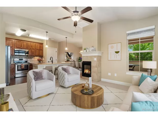 MLS: 4342664 Condo For Sale