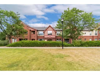 Photo #6: 4342664 Listing