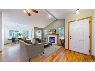 Photo #4: 4357287 Listing