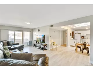 Photo #2: 4358084 Listing 